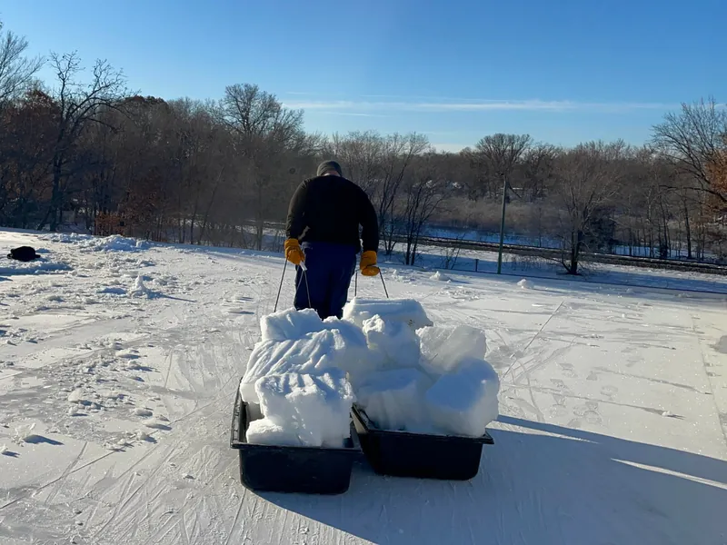 MN commercial roof snow removal